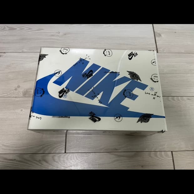 프스캇 290사이즈 신발 박스 팝니다.