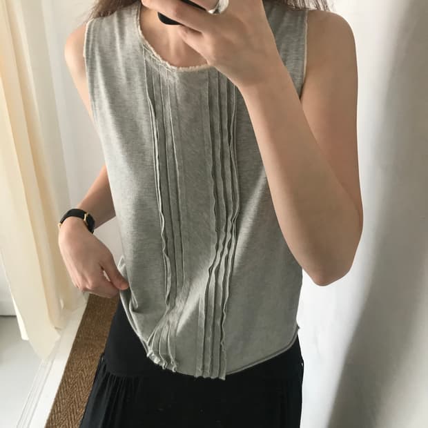 detail cotton sleeveless