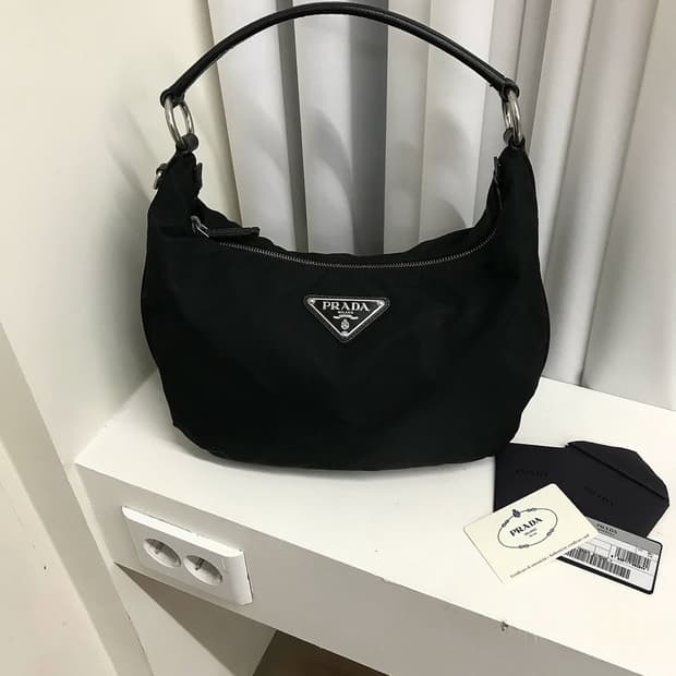 프라다 포코노 호보백 숄더백