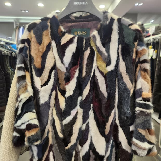 유로컬렉션 천연 밍크 7부자켓