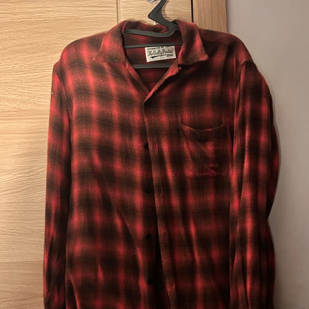 와코마리아 셔츠