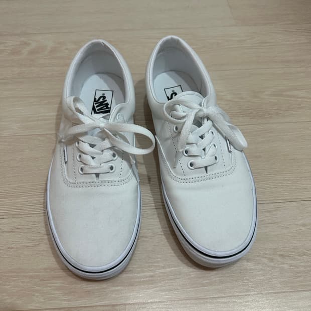 (새상품) 반스 에라 화이트