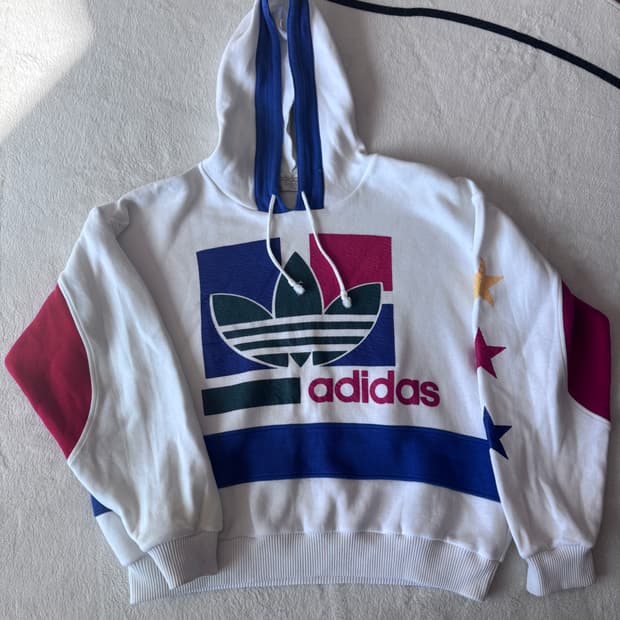 올드스쿨 아디다스 후드티