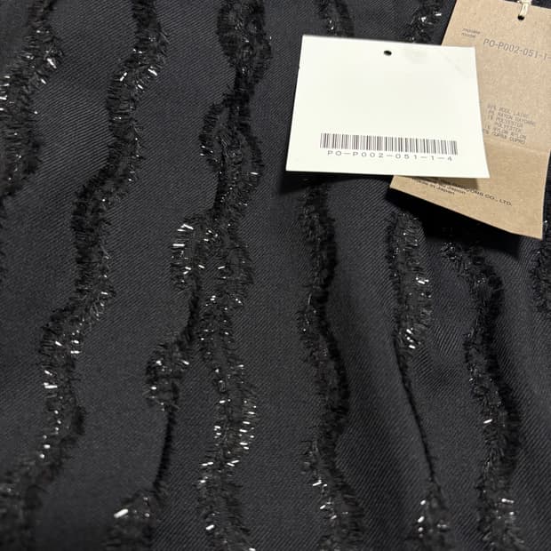 꼼데가르송 옴므플러스 / 25SS 블랙 자수 쇼츠 / L