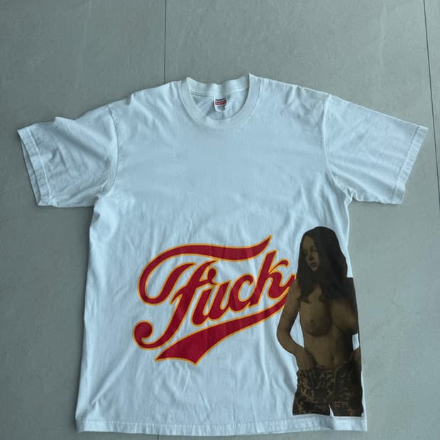 슈프림x히스테릭글래머 fuck 티셔츠