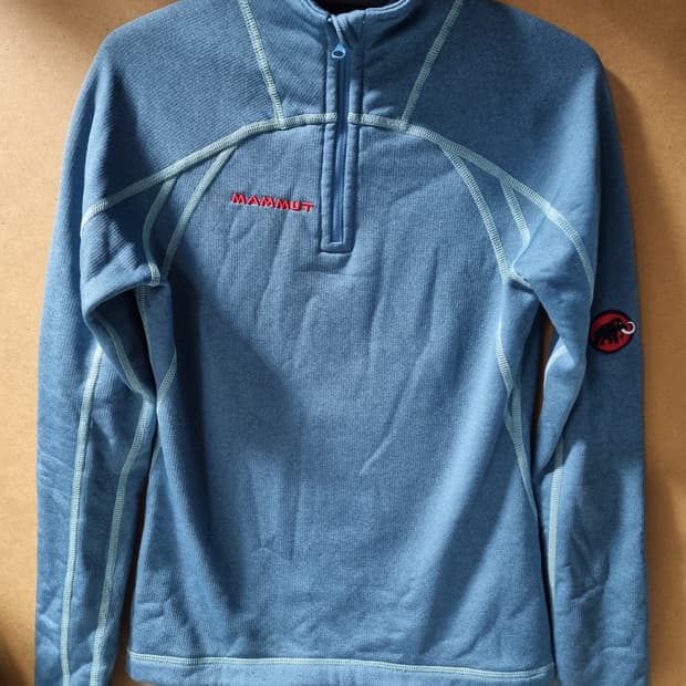 마무트 여성 반집업 기모 긴팔티 