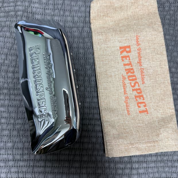 래쉬 클리프트 clift 44사이즈 팝니다