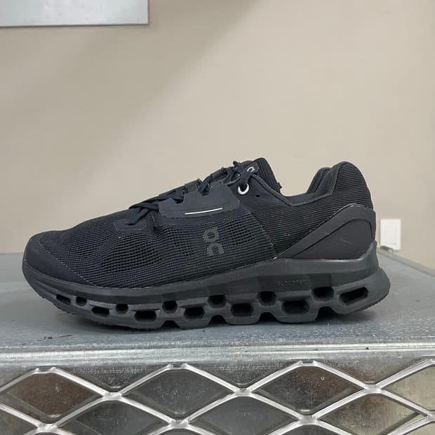 온러닝 클라우드스트라투스2 260