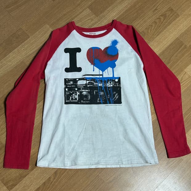 00s i love mtv 래글런 슬리브