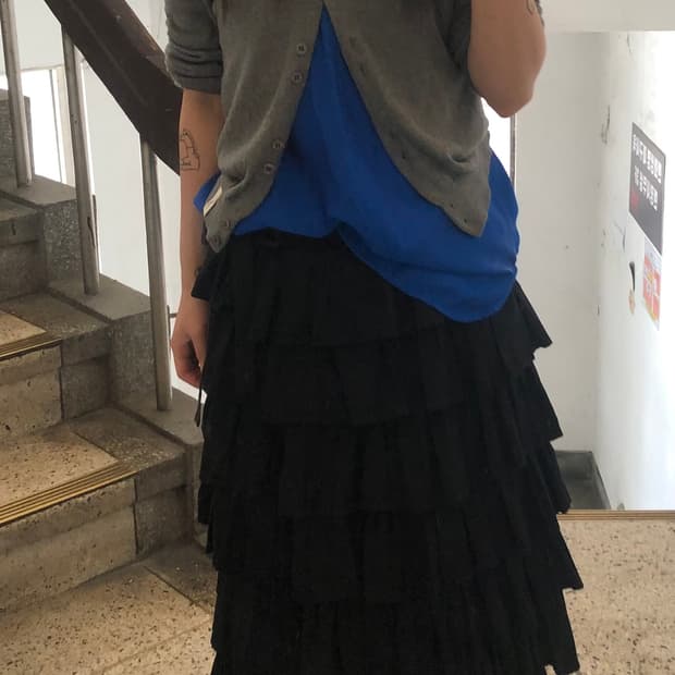 COS SLEEVELESS TOP