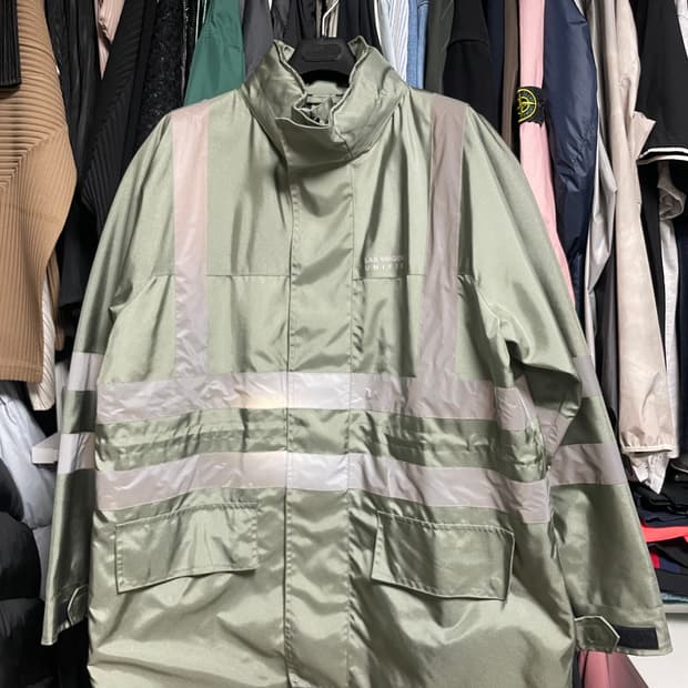 [m] 이지 시즌 5 자켓