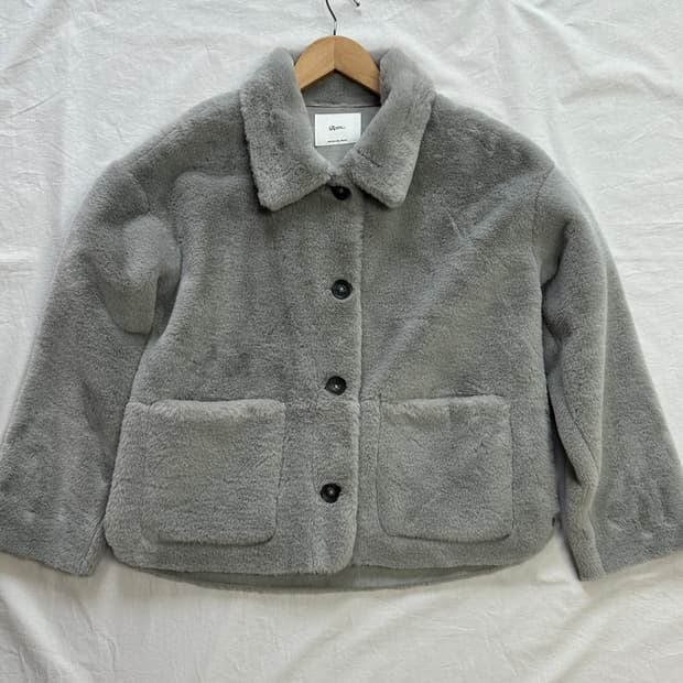 로엠 페이크퍼 모피자켓