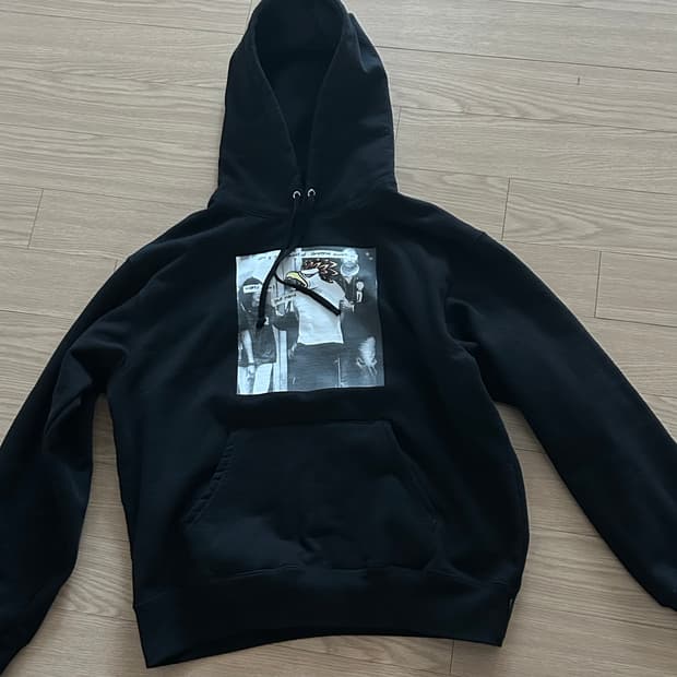 슈프림 안티히어로 후드티