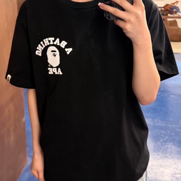 BAPE 베이프 컬리지 백로고 반팔티