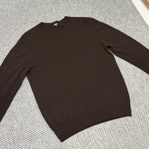 유니클로 캐시미어니트 m