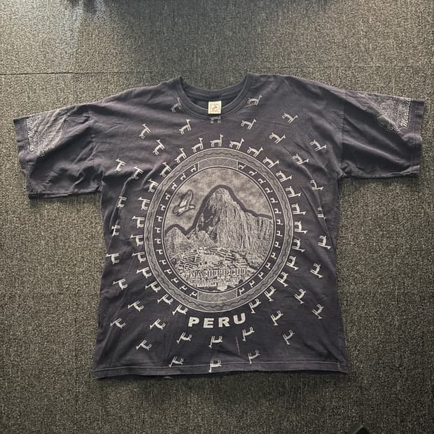 마추픽추 그래픽 티셔츠