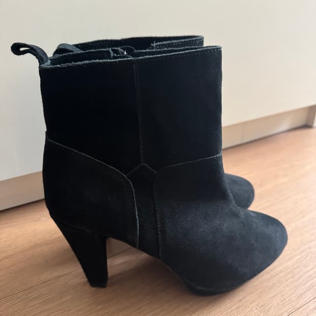 H&M 블랙부츠 앵클부츠 부티 250 / 39 미착용