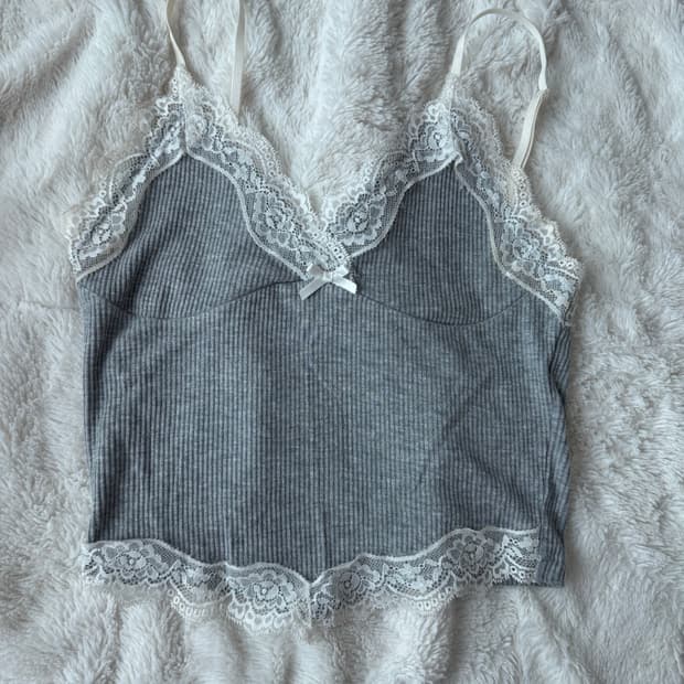 더미스테리어스호텔 레이스 나시