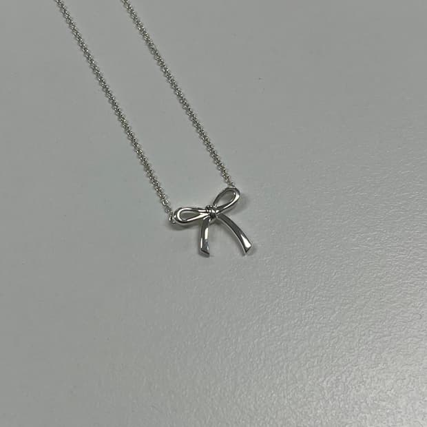 티파니앤코 리본 보우 목걸이