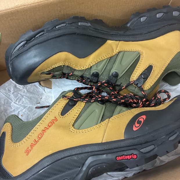 살로몬 브로큰암 xt quest