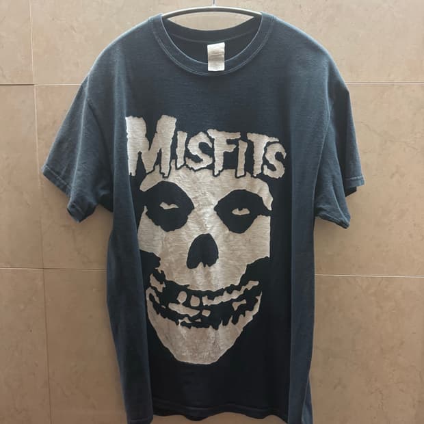 Misfits 미스피츠 반팔티