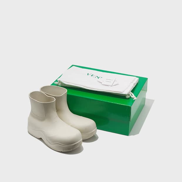 BOTTEGA VENETA boots EU43