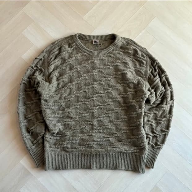 이세이미야케 빈티지 하이 스포팅 기어 니트