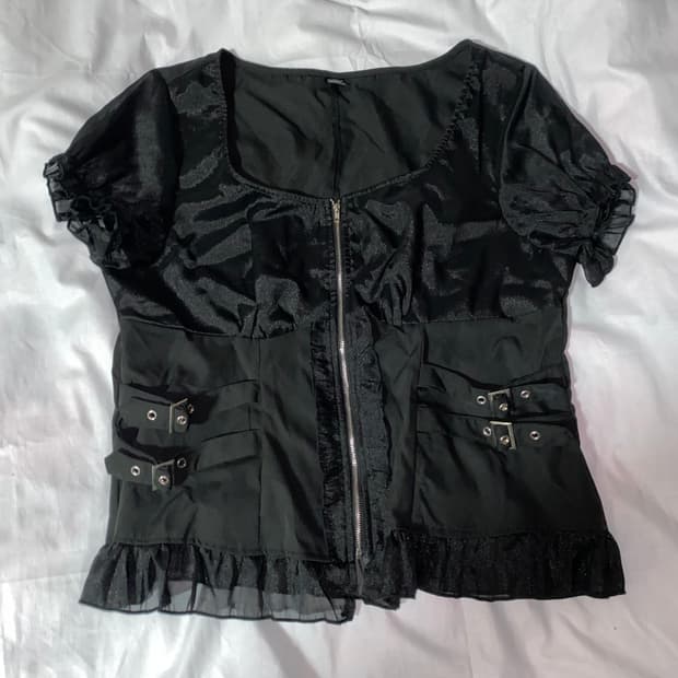 레이스 고딕 블라우스