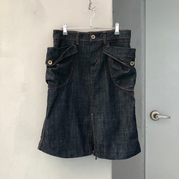 denim skirt