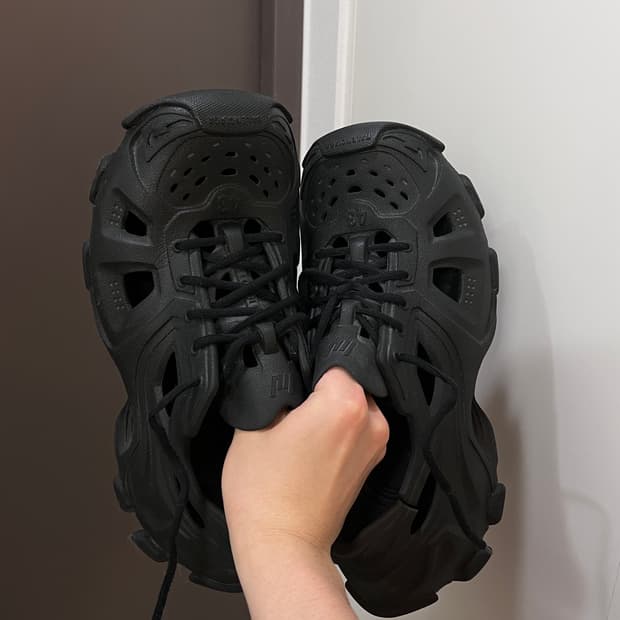 [43] 발렌시아가 HD 레이스 스니커즈