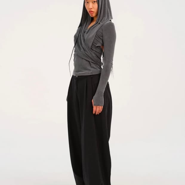 (1) 혜인서 Hyein seo hooded jersey top