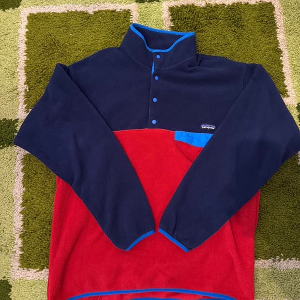 10s 파타고니아 신칠라 스냅-T 네이비/레드/블루