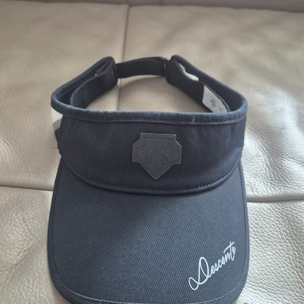 데상트 썬캡. 여자 프리 새상품급