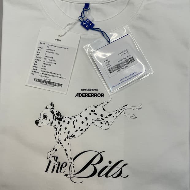 아더에러 상하이 스페이스 강아지 반팔티셔츠 화이트