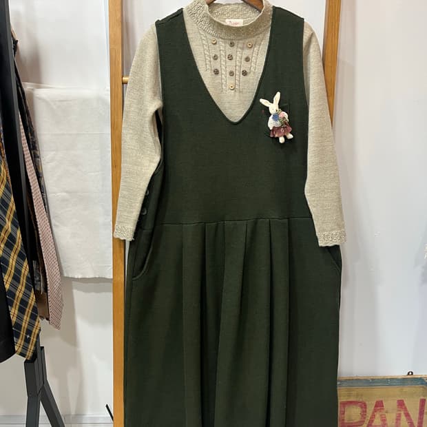 (japanese)모리룩-빈티지 무드 단추 니트 & 조끼 원피스