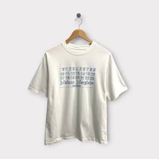 메종마르지엘라 넘버링 프린트 화이트 반팔 L