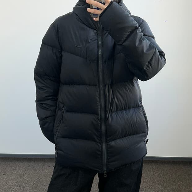 Nike 나이키 블랙 스우시 구스다운 패딩