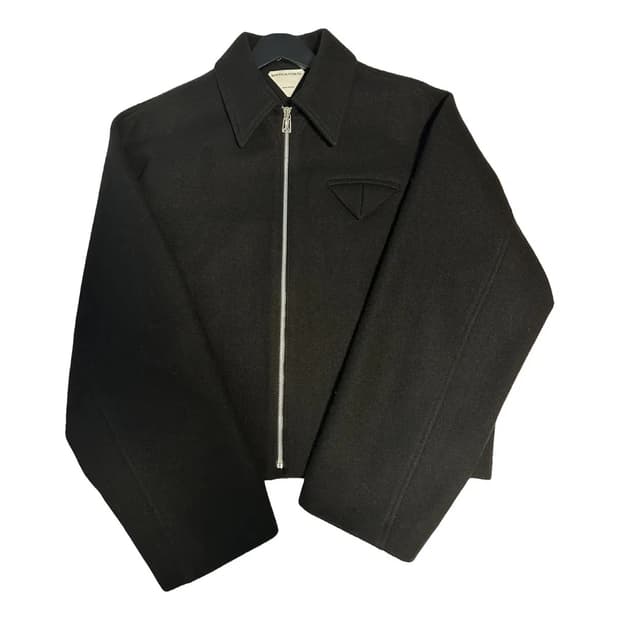 보테가 울크롭자켓 삽니다