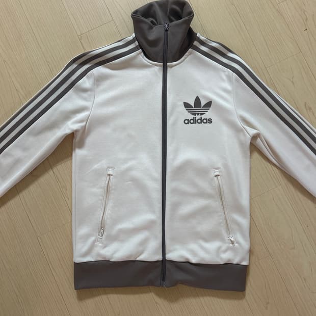 아디다스 베켄바우어 트랙탑 원더 화이트 트레이스 져지