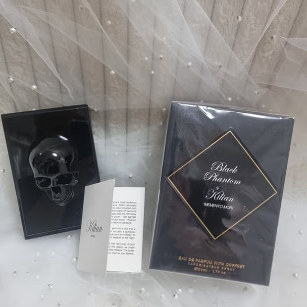 미개봉)킬리안 블랙팬텀 해골케이스포함