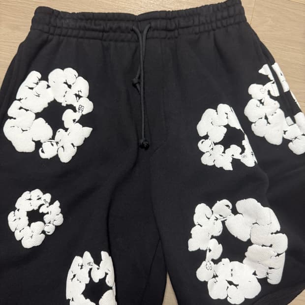 데님티어스 블랙 반바지