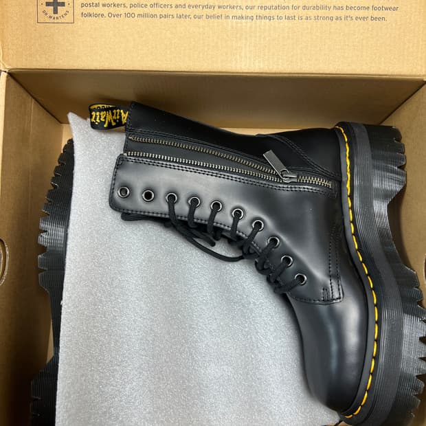 [230] 닥터마틴 제이든 하이 플랫폼 워커 블랙