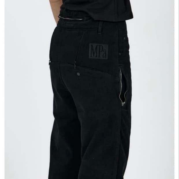 Plastic product 팬츠 M