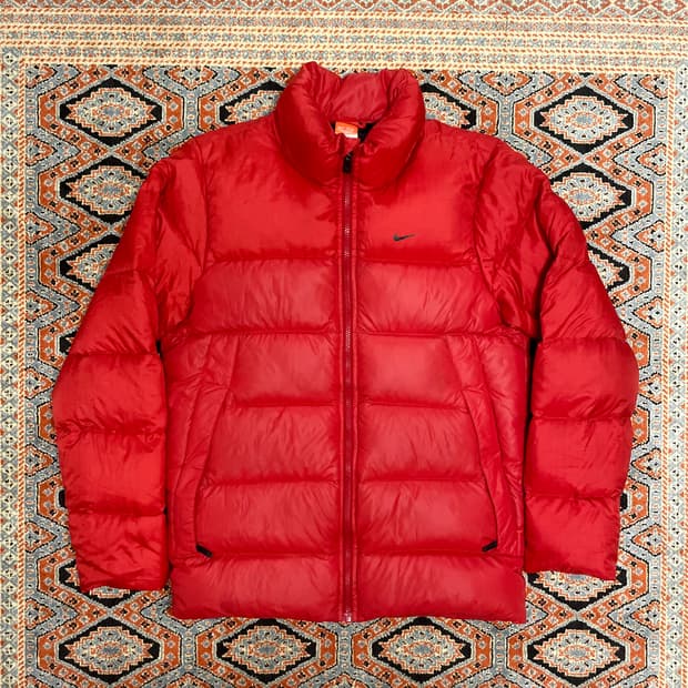 나이키 스우시로고 레드 덕다운 패딩점퍼 여성M