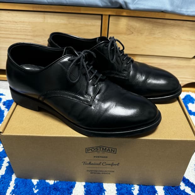 포스트맨 T20 더비슈즈