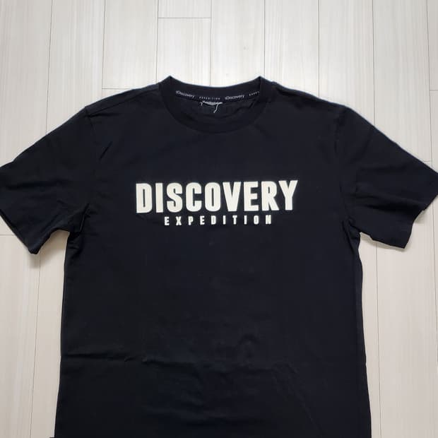 디스커버리 반팔