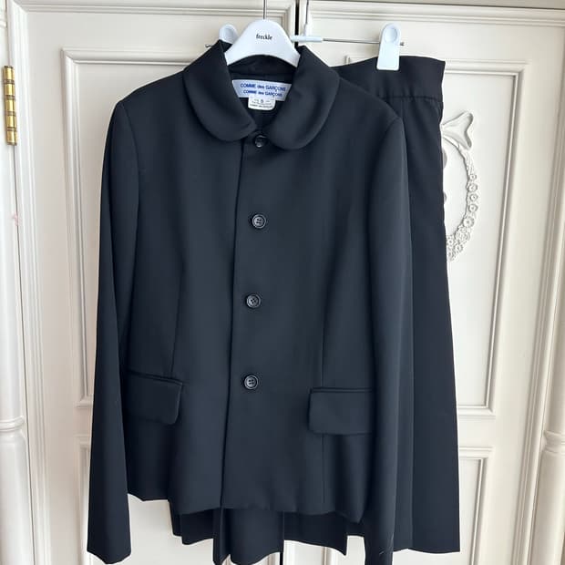 꼼데가르송 꼼데가르송 둥근카라 자켓