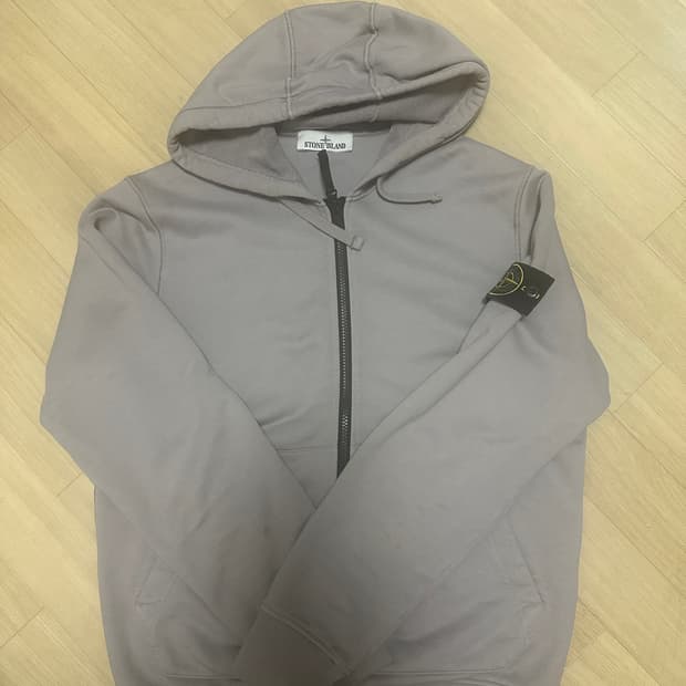 스톤아일랜드 24fw후드집업