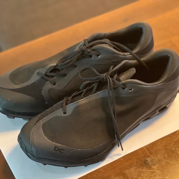 M255 파프 온러닝 클라우드벤쳐 피크 올블랙