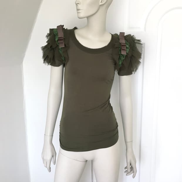 Women’s Decorative Sleeve Detail Top